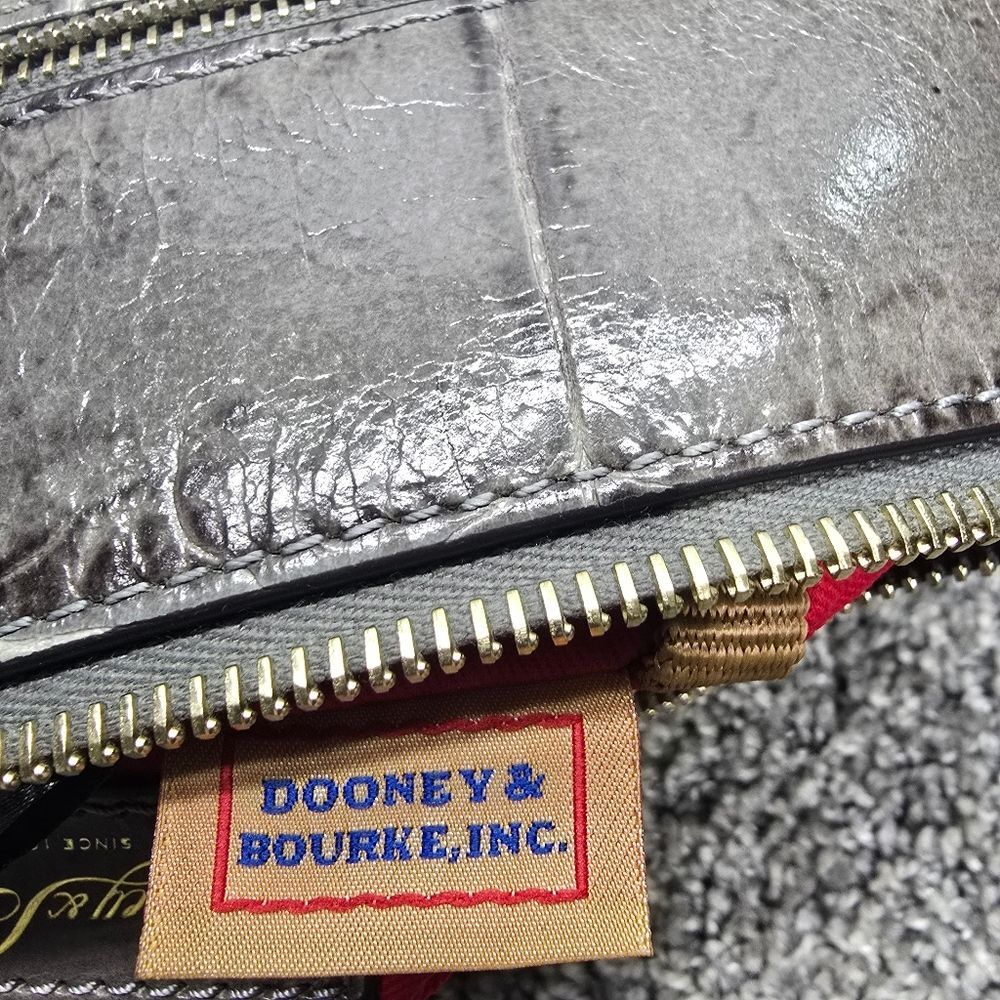 Dooney & Bourke Gray Crocodile Embossed Leather Crossbody with Dustbag - Picture 14 of 16